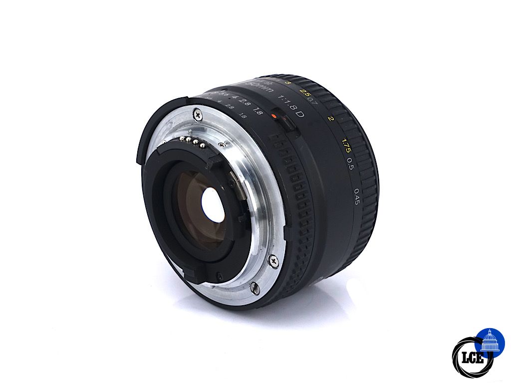 Nikon AF-D 50mm F1.8 | 4*