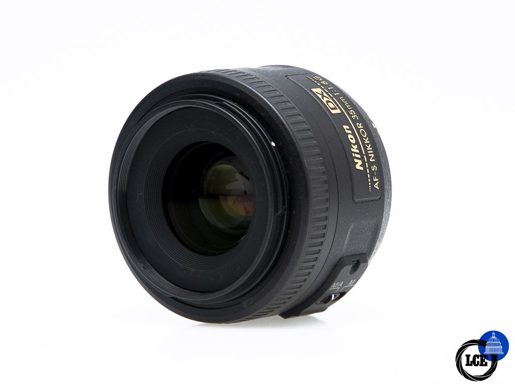Nikon AF-S 35mm f/1.8 G DX