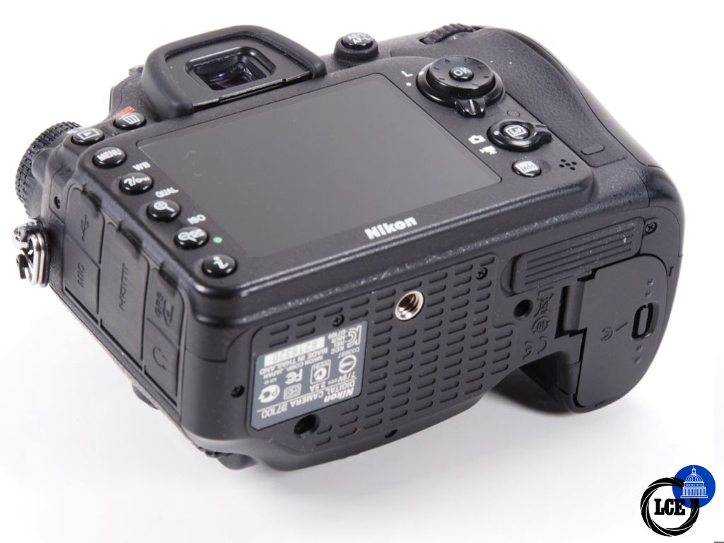 Nikon D7100 Body