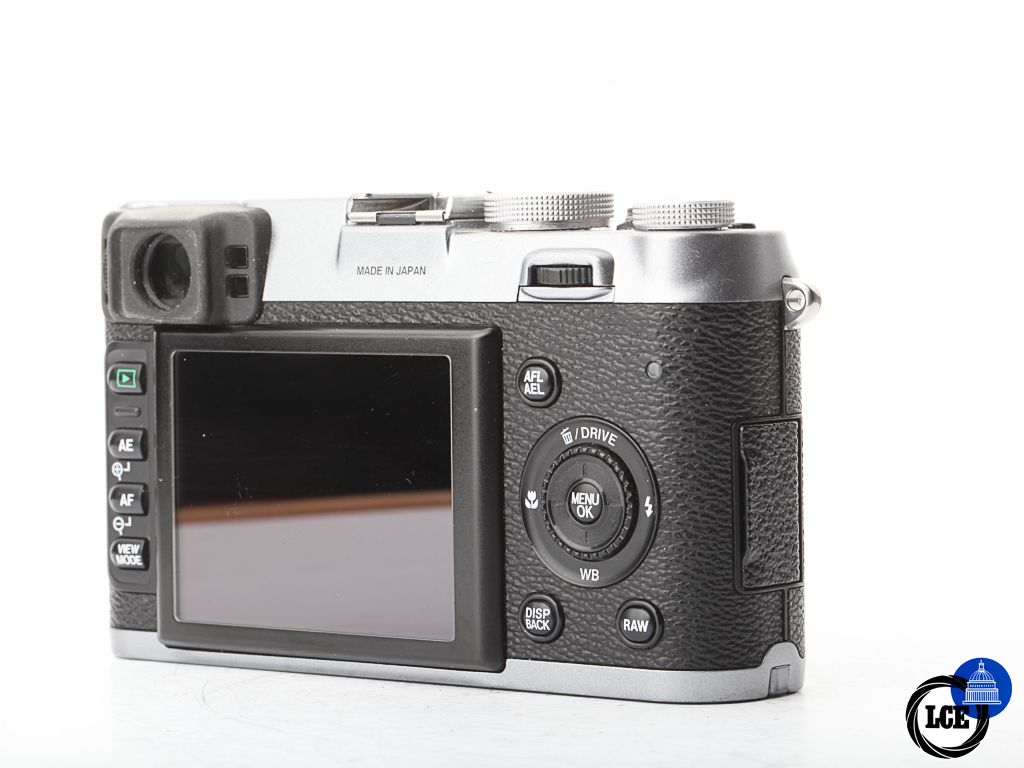 FujiFilm FinePix X100 | 10114104