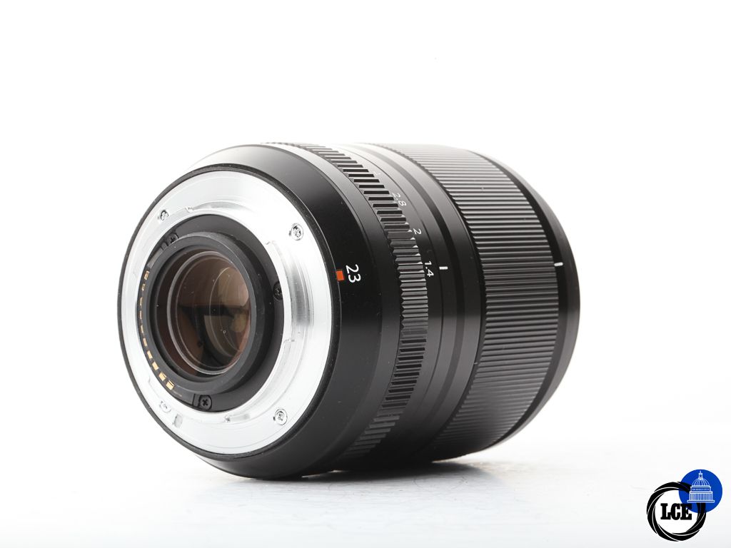 FujiFilm XF 23mm f/1.4 R LM WR | 10114146