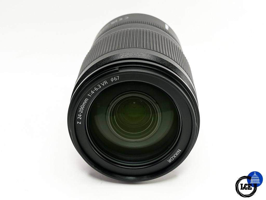 Nikon Z 24-200mm F4-6.3 VR * BOXED *