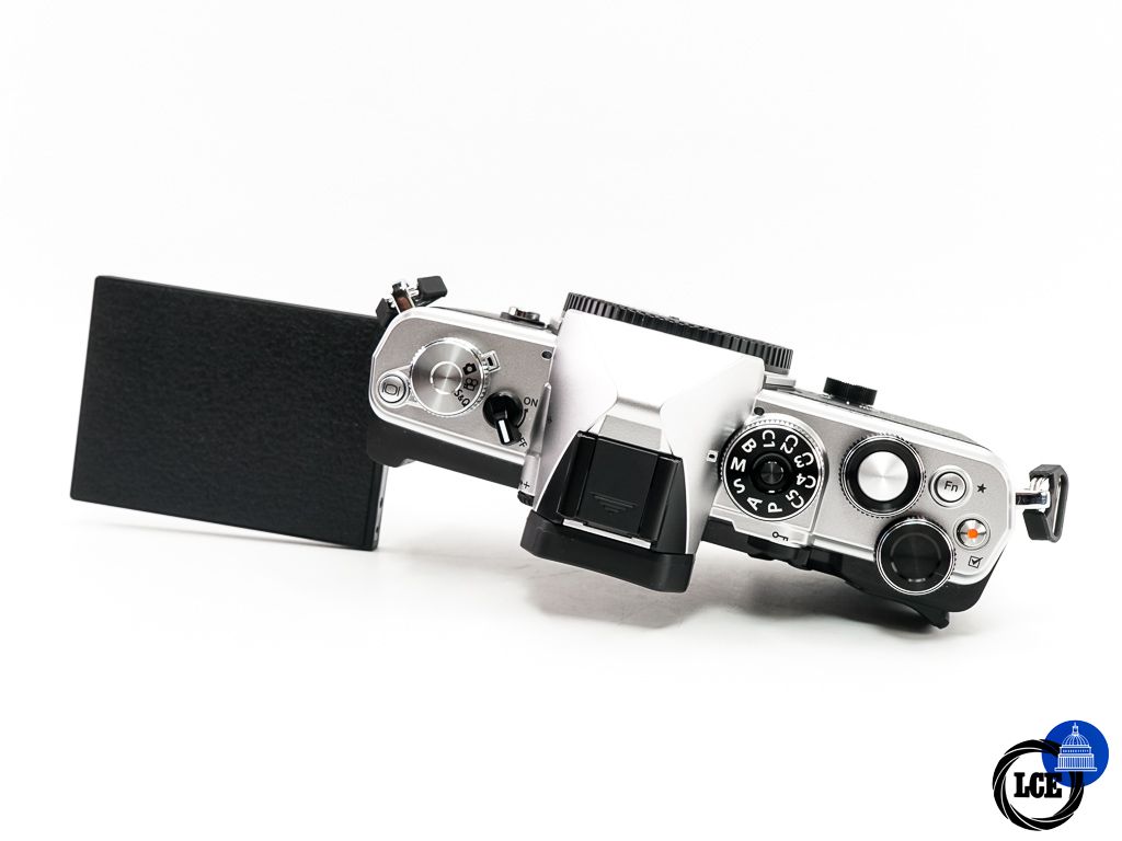 OM SYSTEM OM-3 Body * MINT, BOXED & LOW SHUTTER COUNT *
