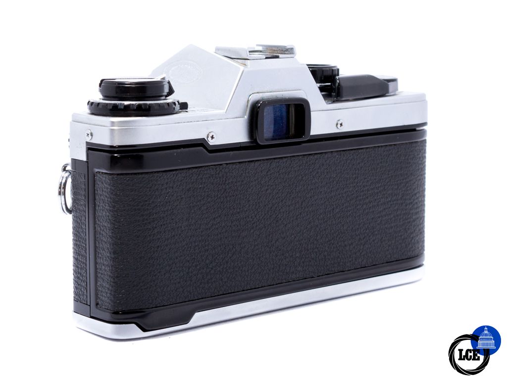 Olympus OM-10 + Manual Adapter (Free lens) *See description*