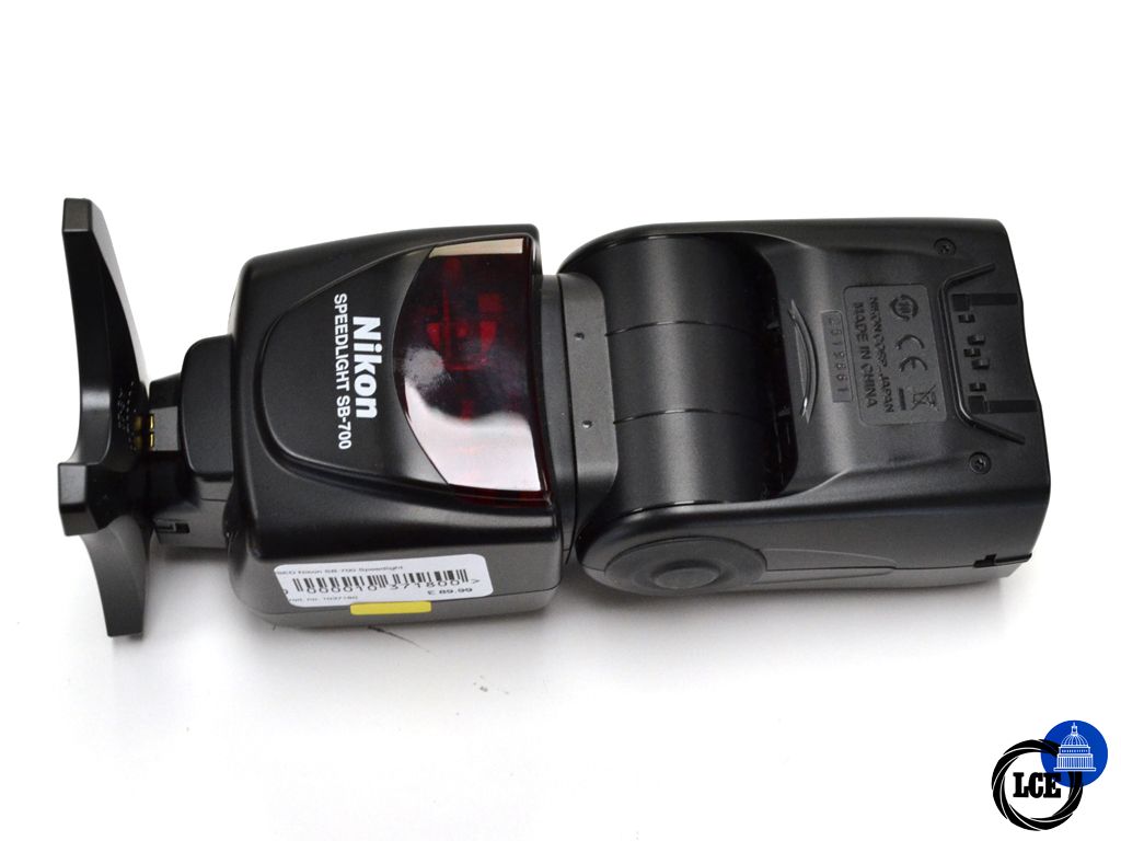 Nikon SB-700 Speedlight