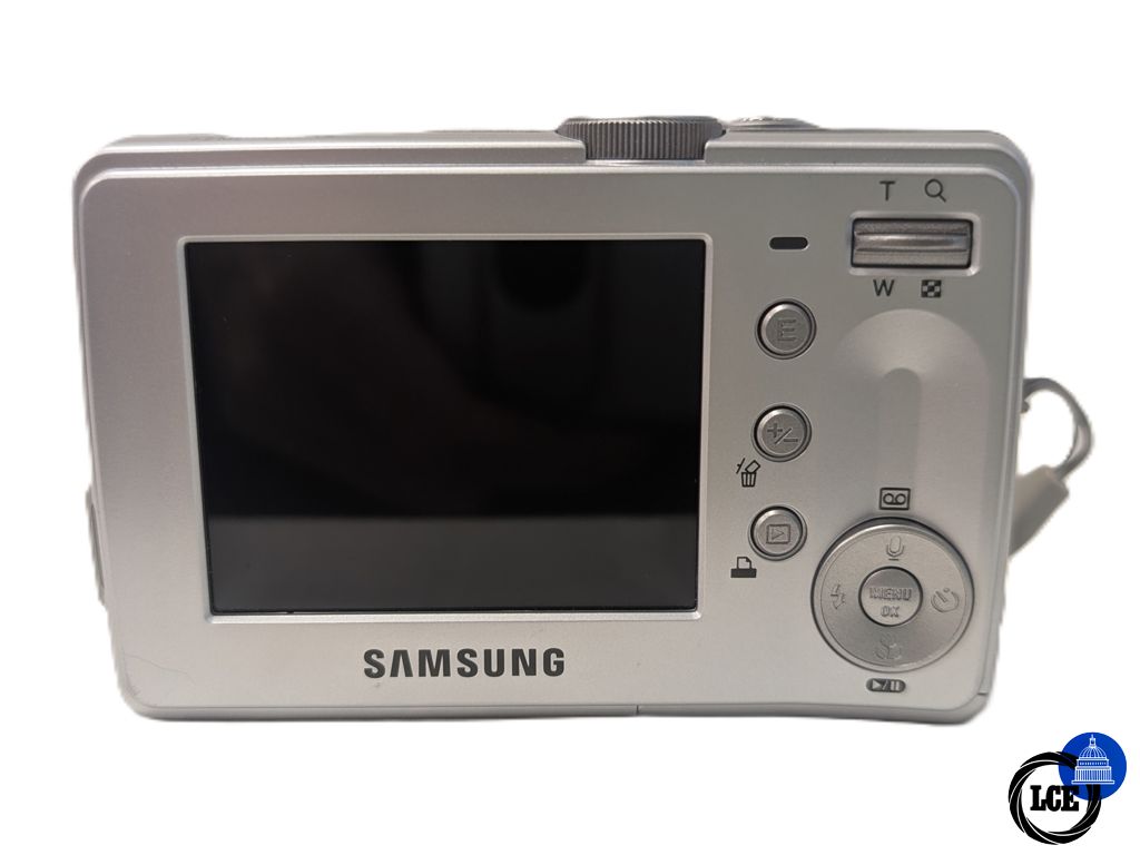 Samsung D75 Digital Camera