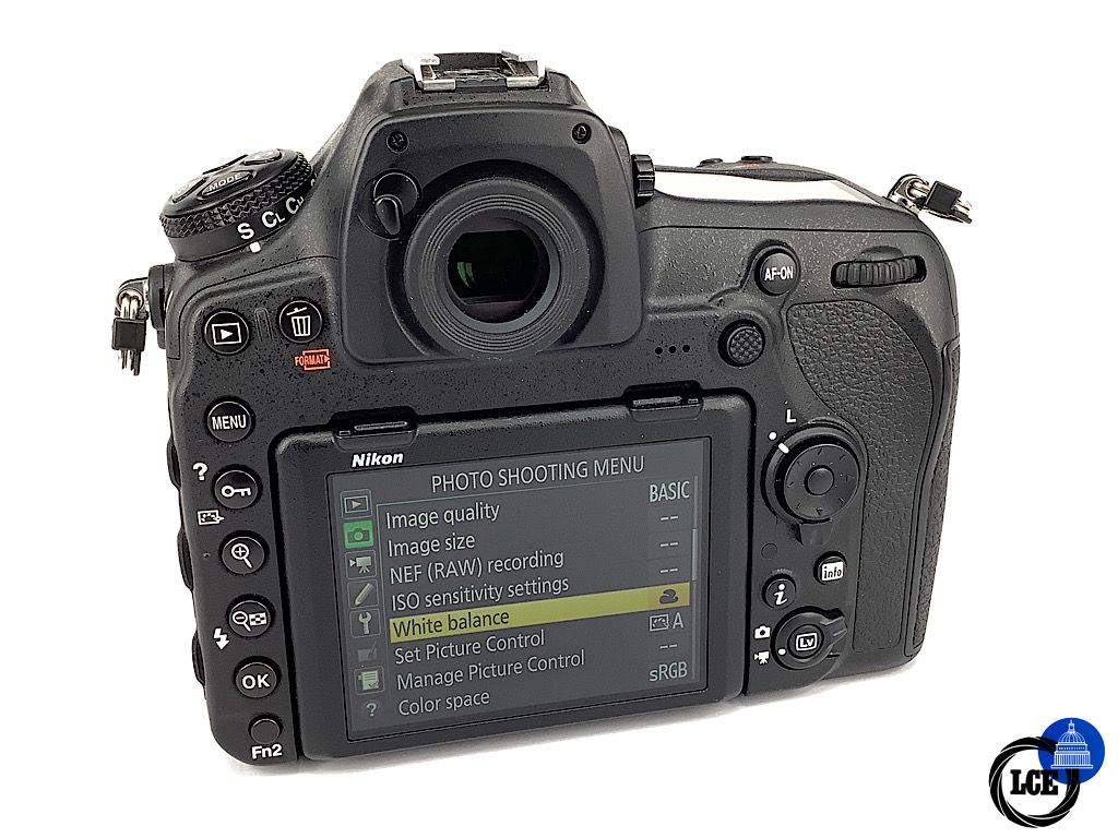 Nikon D850 BODY *8.5k actuations*