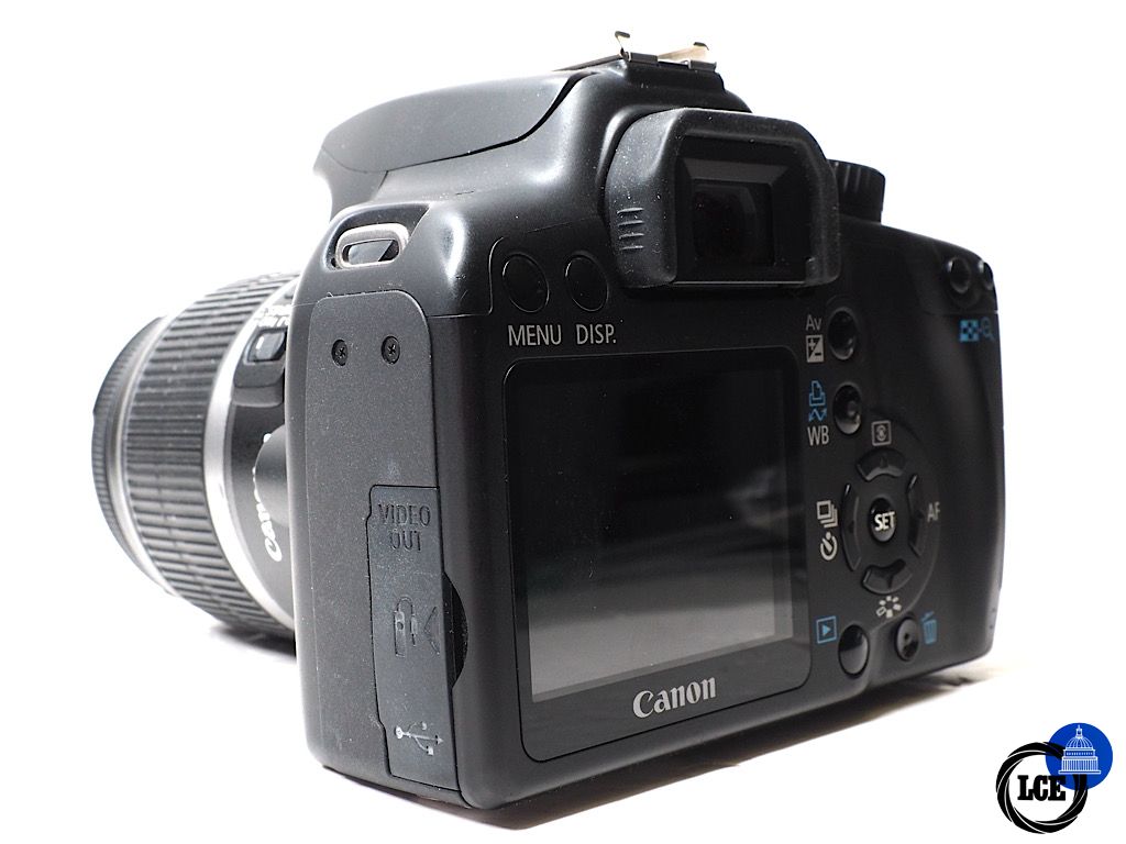 Canon EOS 1000D + 18-55mm 