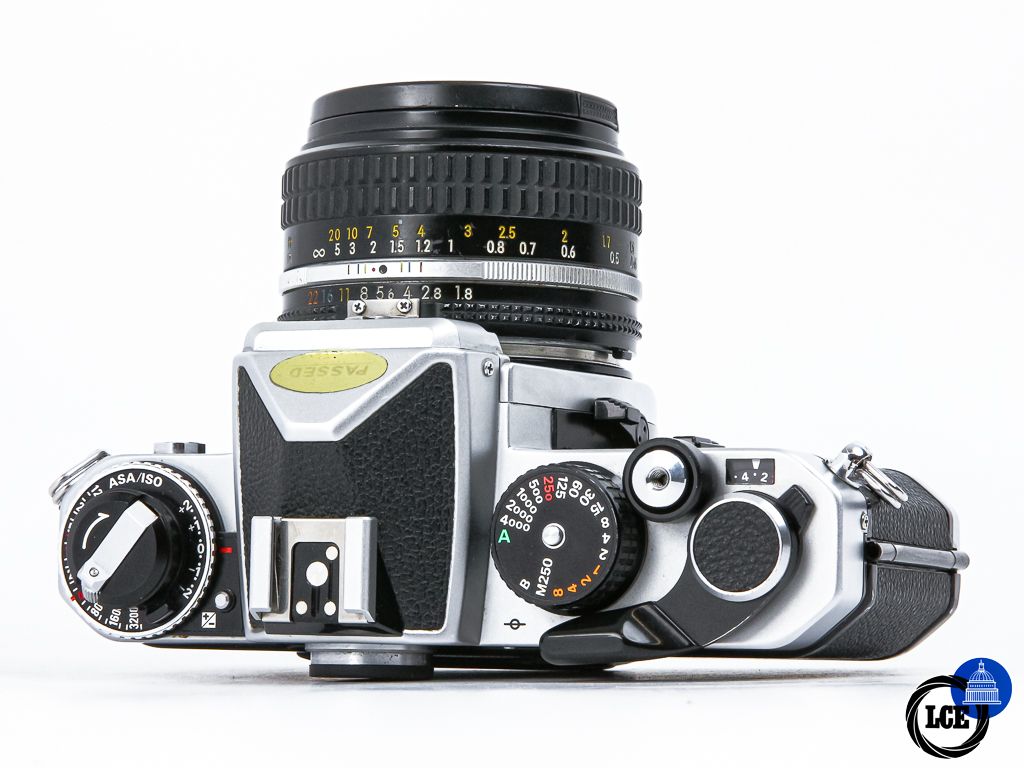 Nikon FE2 + 50mm f1.8 + SB-15