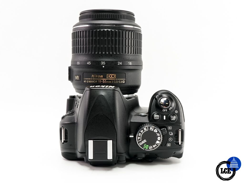 Nikon D3100 + AF-S 18-55mm F3.5-5.6G DX VR