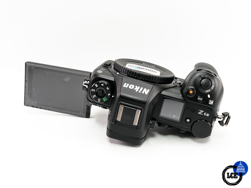 Nikon Z6 III Body * MINT, BOXED & VERY LOW SHUTTER COUNT *