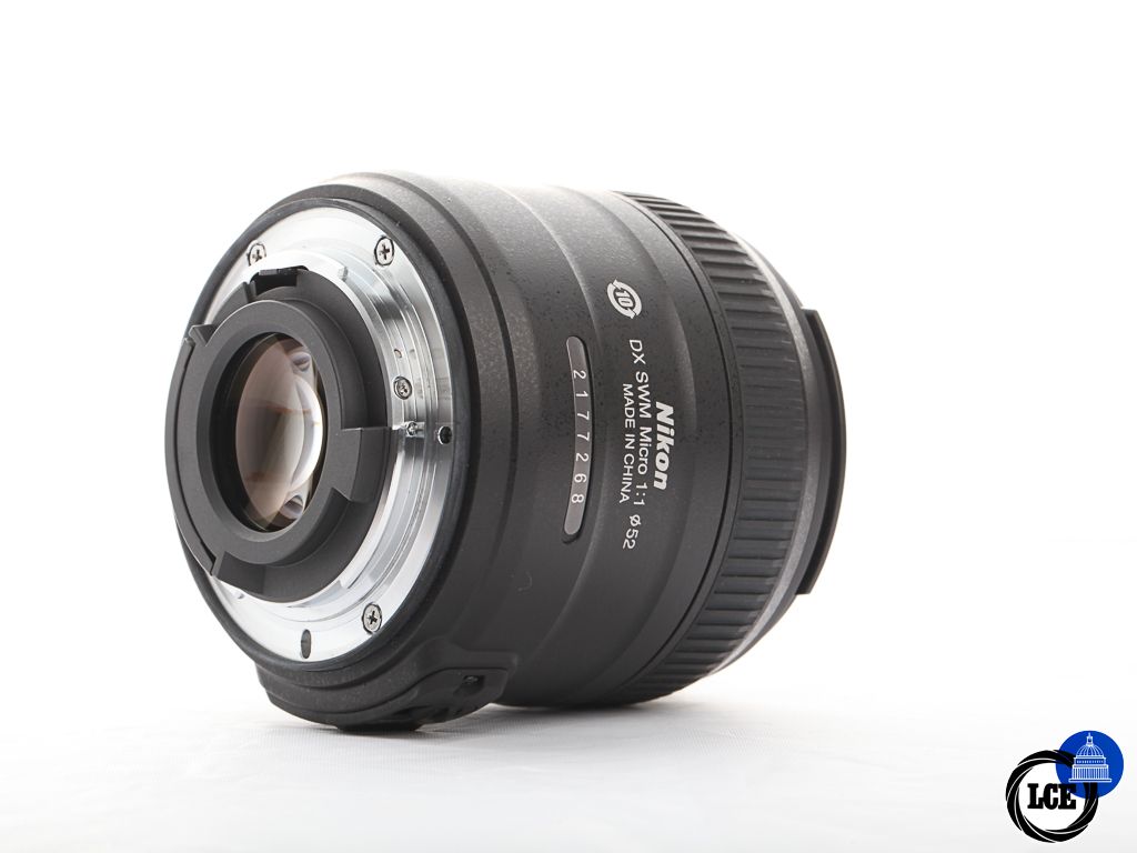 Nikon AF-S 40mm f/2.8 DX Micro | 10114100