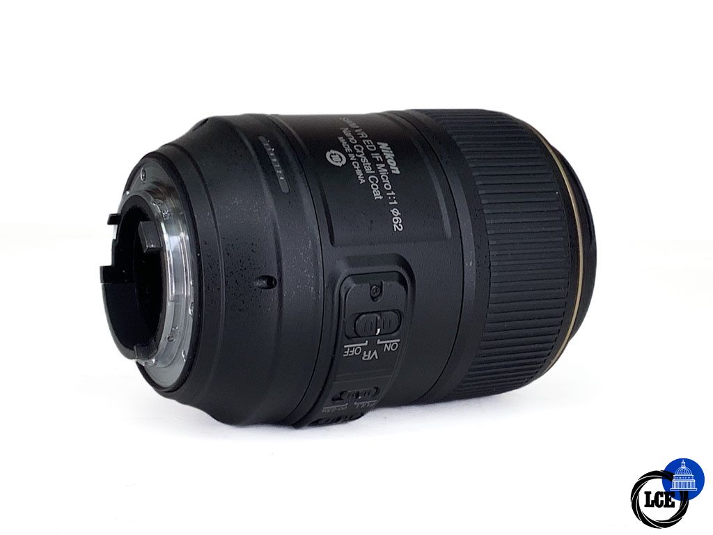 Nikon AF-S 105mm F2.8 ED VR Macro