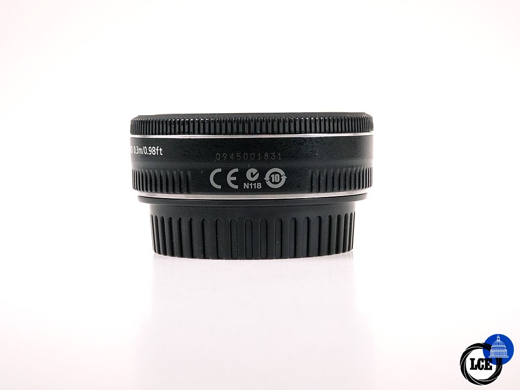Canon EF 40mm f2.8 STM