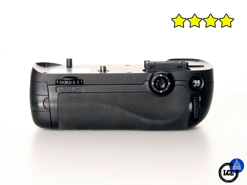 Nikon MB-D15 for D7100/D7200 (with both cradles)