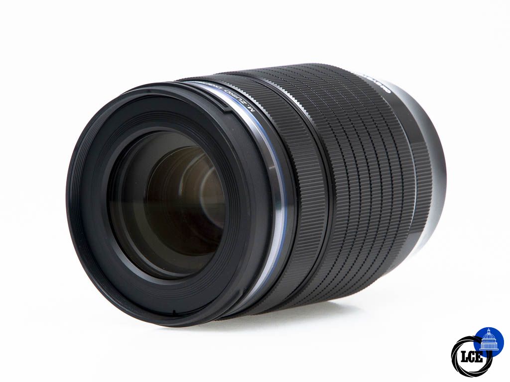 OM SYSTEM 40-150mm f/4 PRO