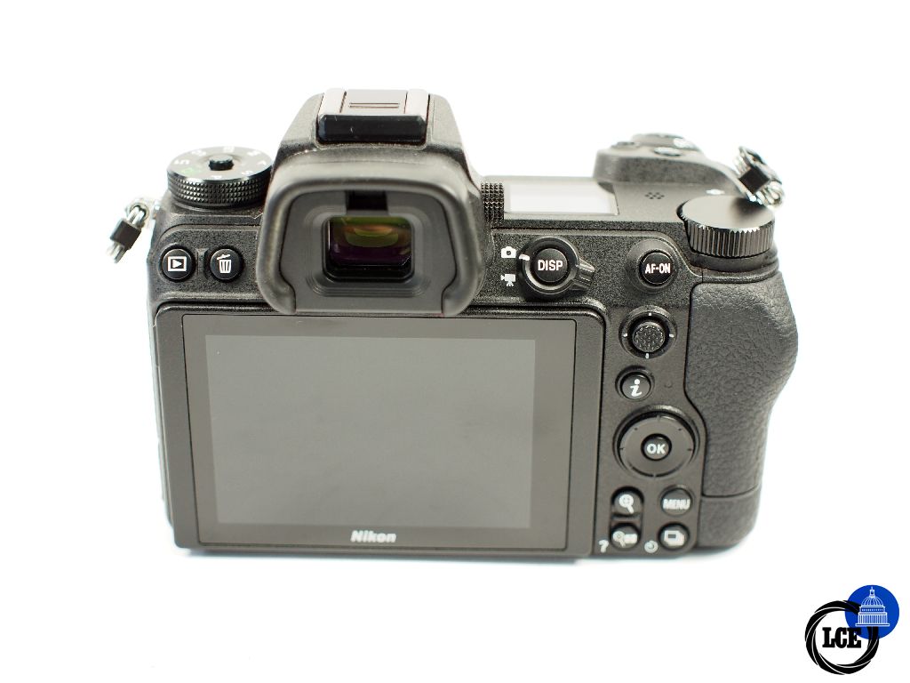 Nikon Z7 II Body shuter count less than 13.2k