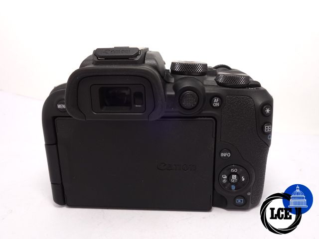 Canon EOS R10 + 18-45mm