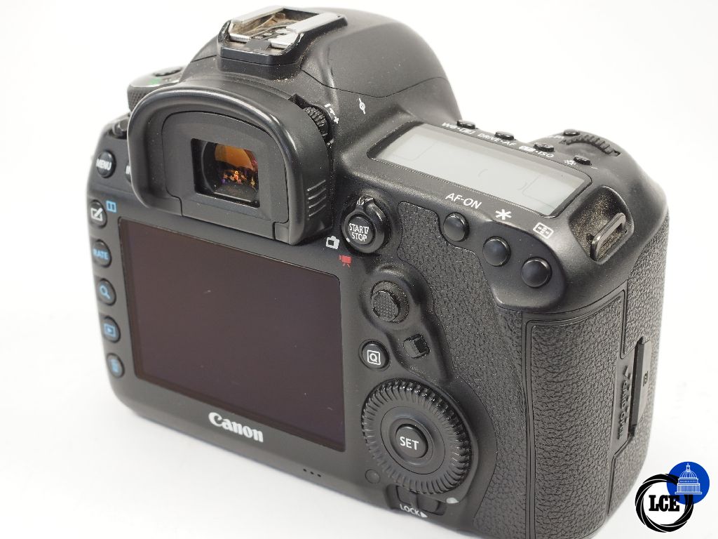 Canon 5D IV Body