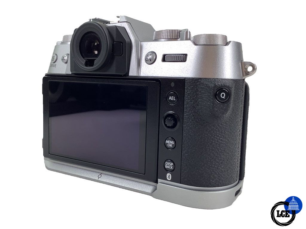 FujiFilm X-T50 Body + SmallRig Grip
