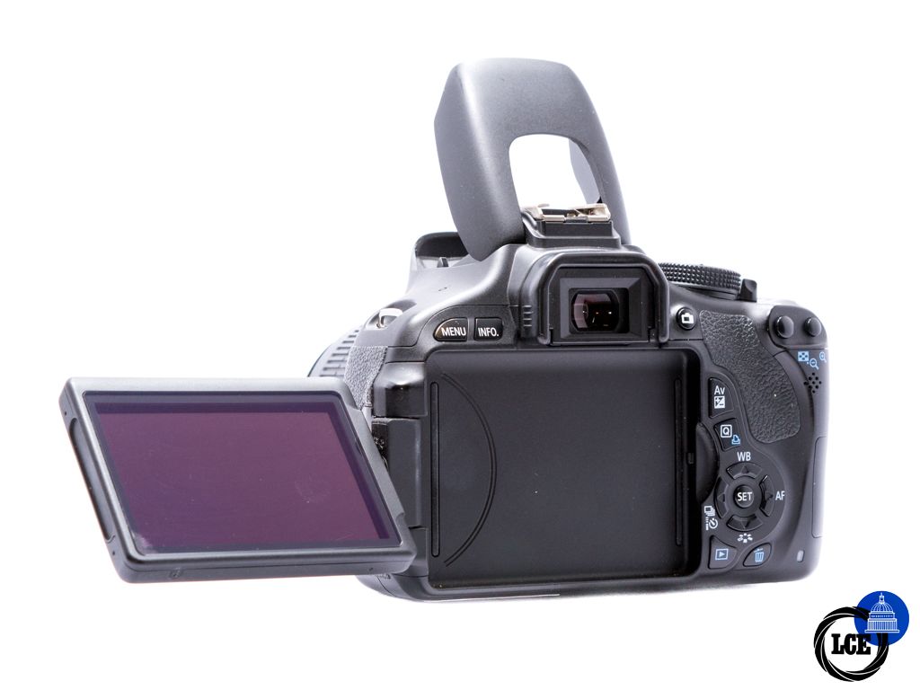 Canon EOS 600D + EF-S 18-55mm F3.5-5.6 IS II