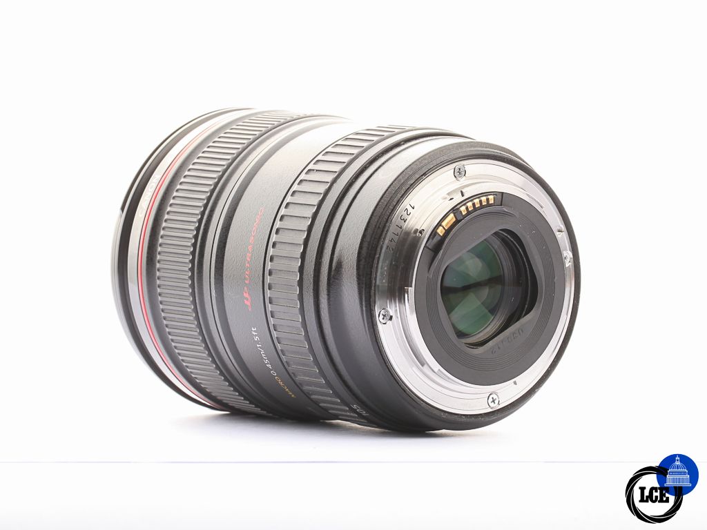 Canon EF 24-105mm f/4 L IS USM [3*] | 10114375