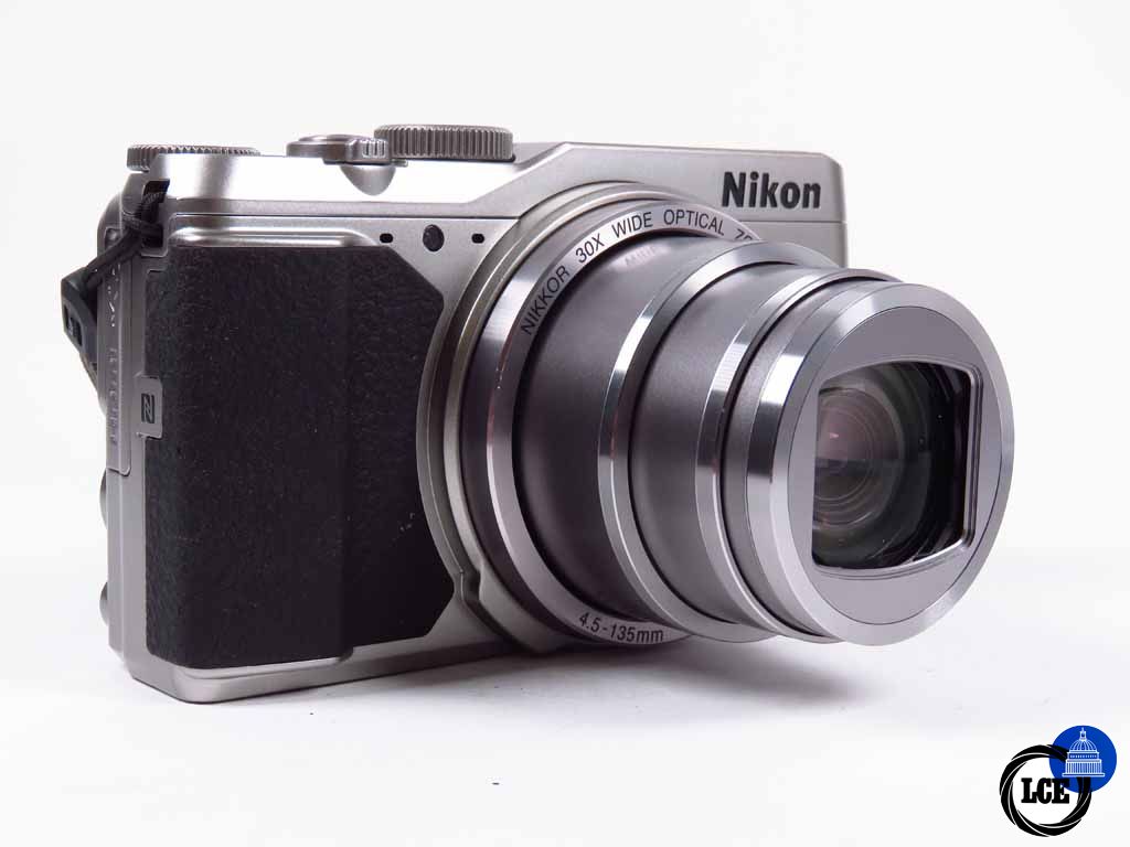 Nikon Coolpix S9900