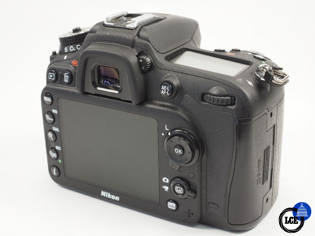 Nikon D7100 3k sc