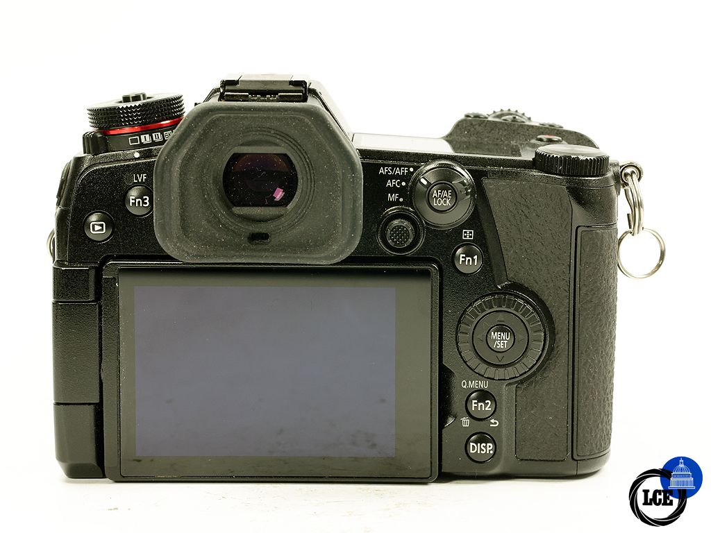 Panasonic G9 + 12-60mm f/3.5-5.6 OIS *BOXED*