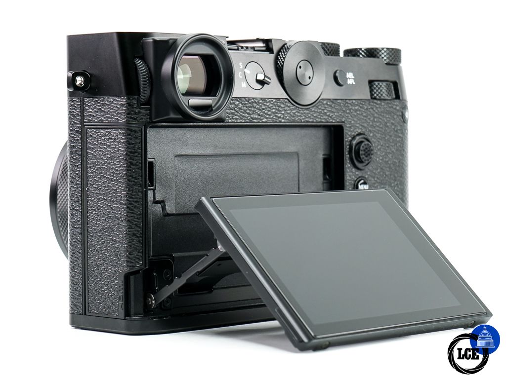 FujiFilm GFX 100RF  ** Immaculate Condition, Low Count **