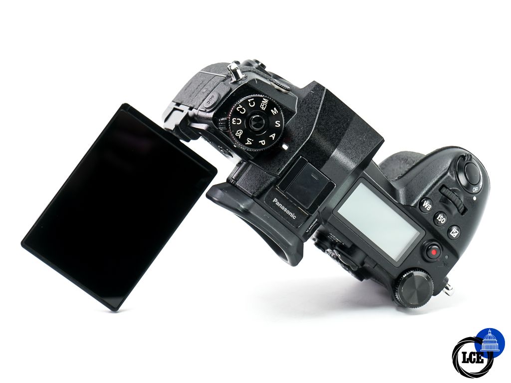 Panasonic Lumix G9 Body * BOXED / SHUTTER COUNT ON 4.2K*