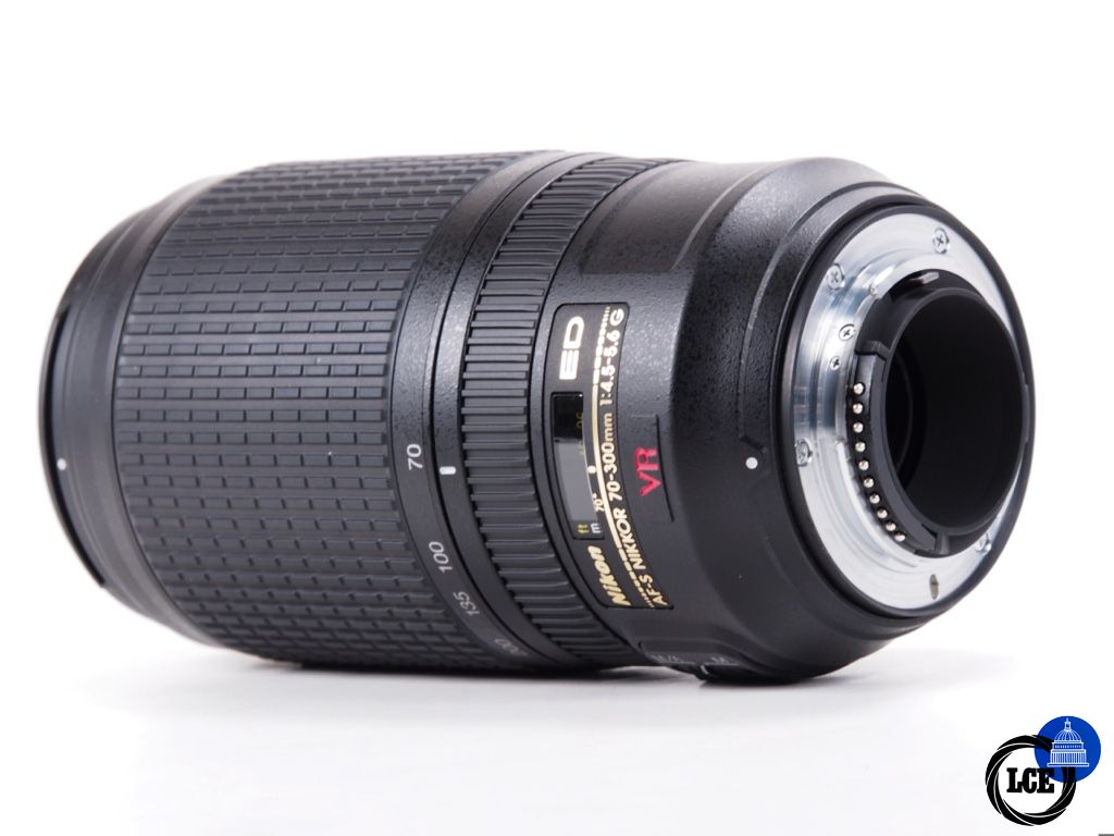 Nikon 70-300mm F4.5-5.6 IF AF-S VR