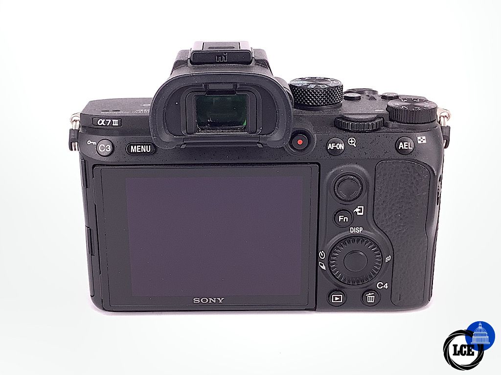 Sony A7III Body ( 4.3K shutter count )