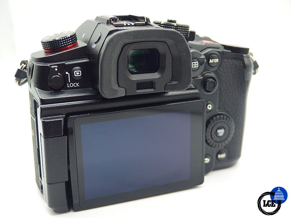 Panasonic GH6 Body
