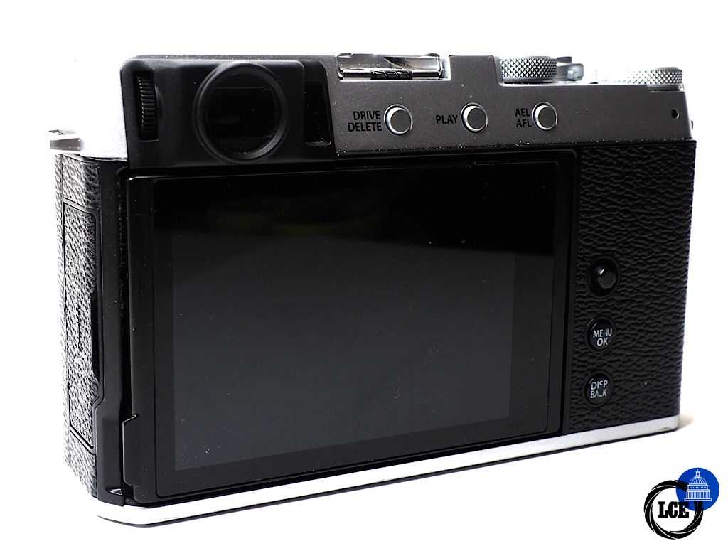 FujiFilm X-E4