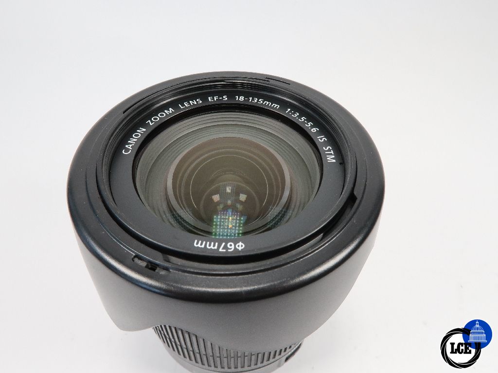 Canon EF-S 18-135mm f3.5-5.6 IS STM