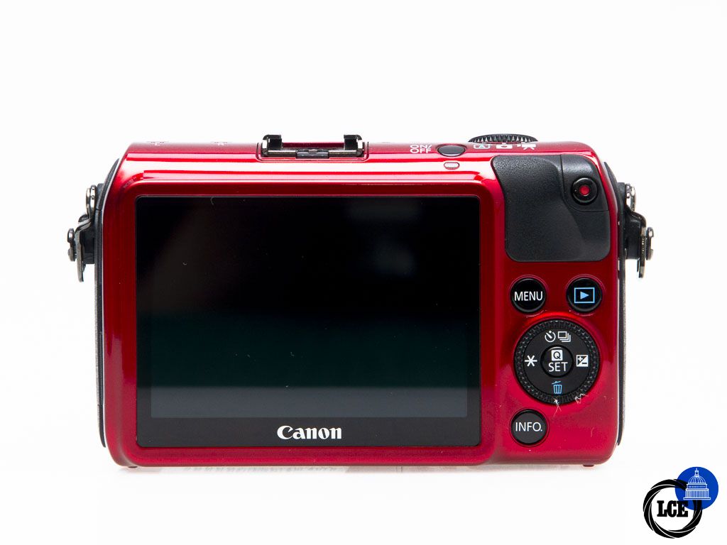 Canon EOS M + 18-55mm f/3.5-5.6 IS STM