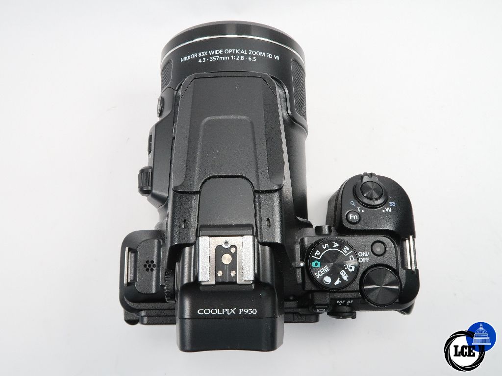 Nikon Coolpix P950