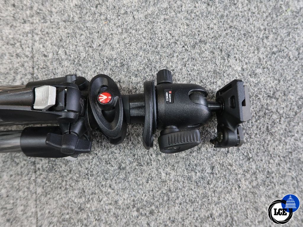 Manfrotto 190CXPRO4 + 496RC2