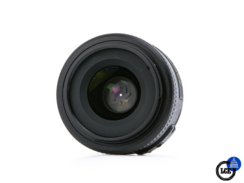 Nikon AF-S 35mm f1.8 G DX