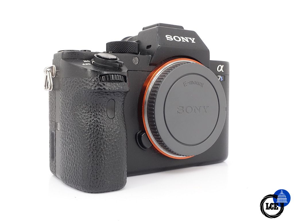 Sony A7S II Body | 3*