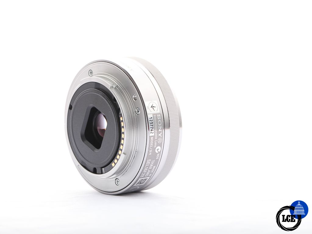 Sony E 16mm f/2.8 | 10114351