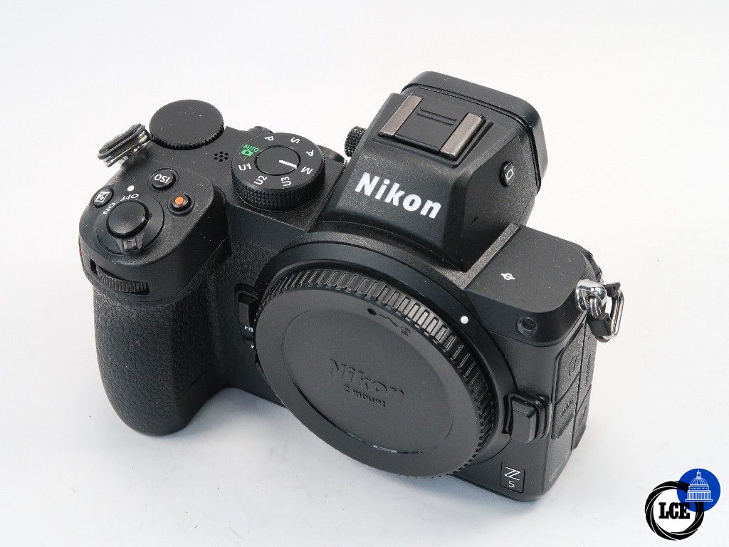 Nikon Z5 