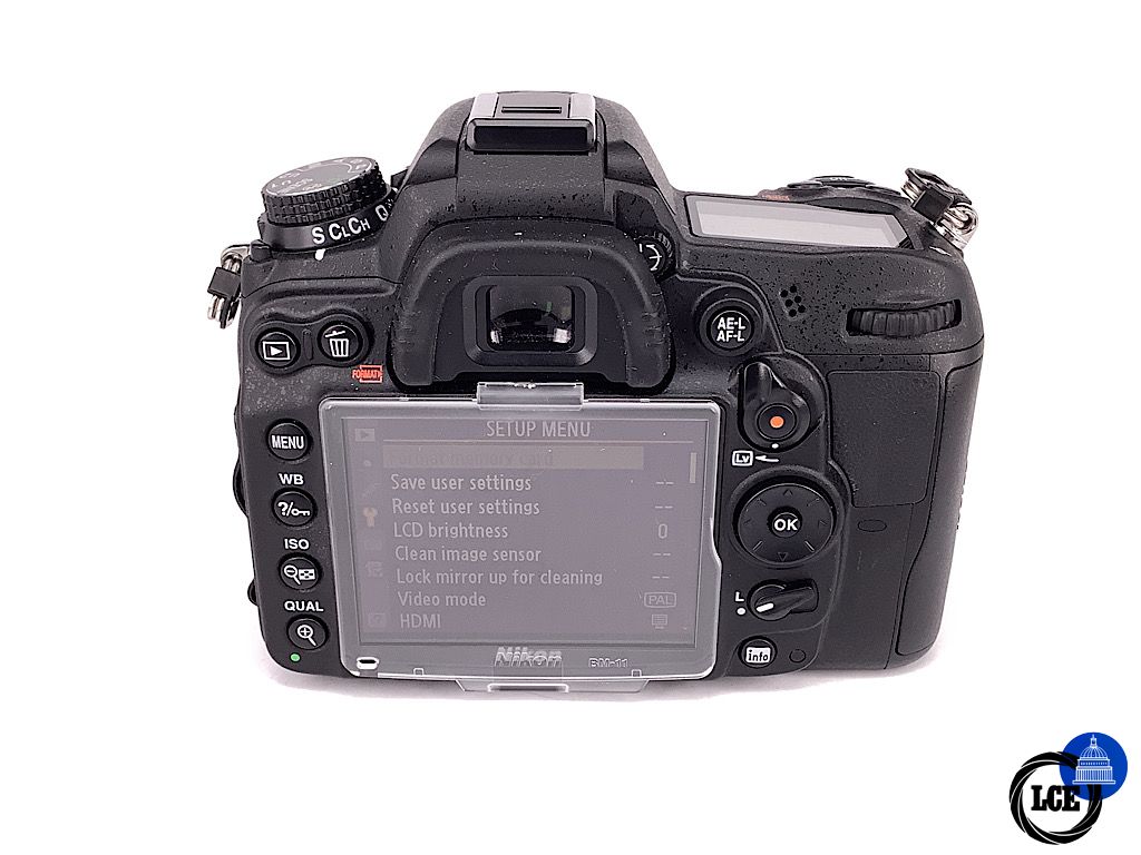 Nikon D7000