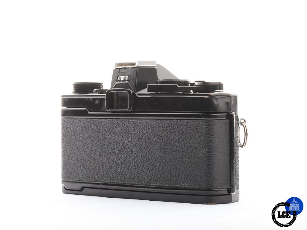 Olympus OM-1 + 50mm f/1.8 | 10114536