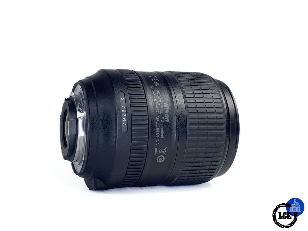 Nikon AF-S 18-300mm F3.5-6.3G ED VR