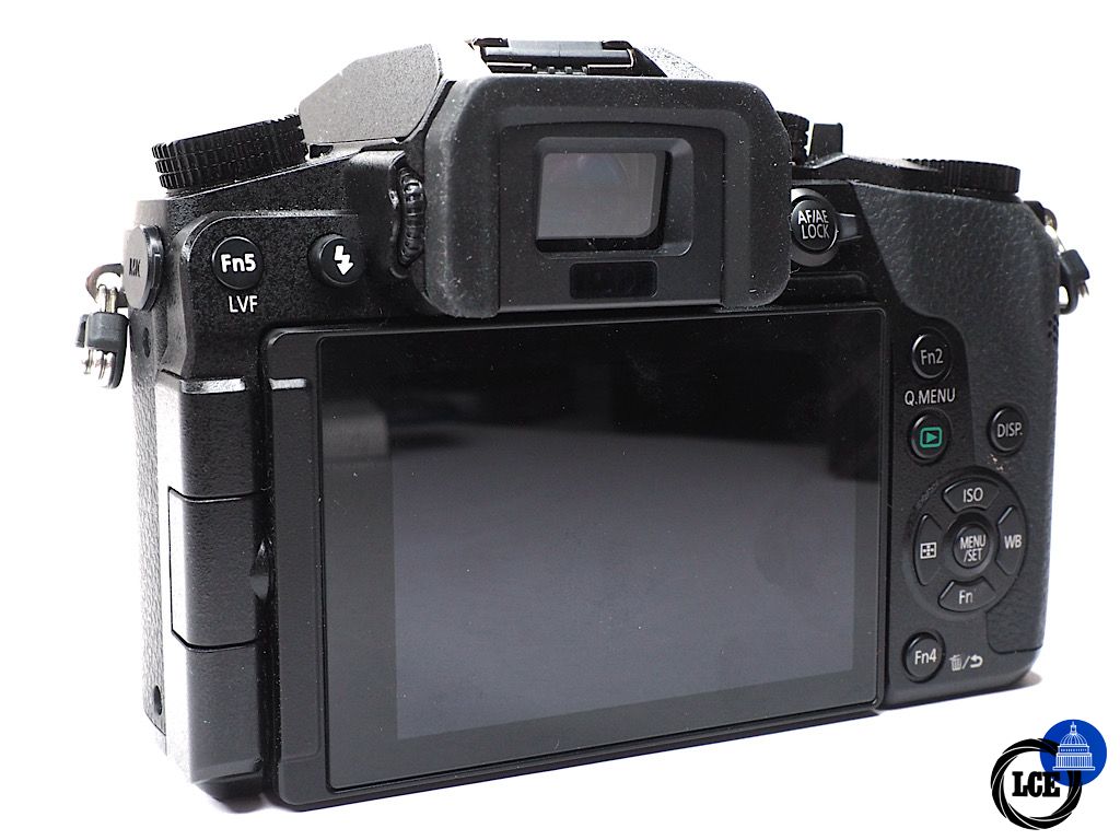 Panasonic G7 + 14-42mm 