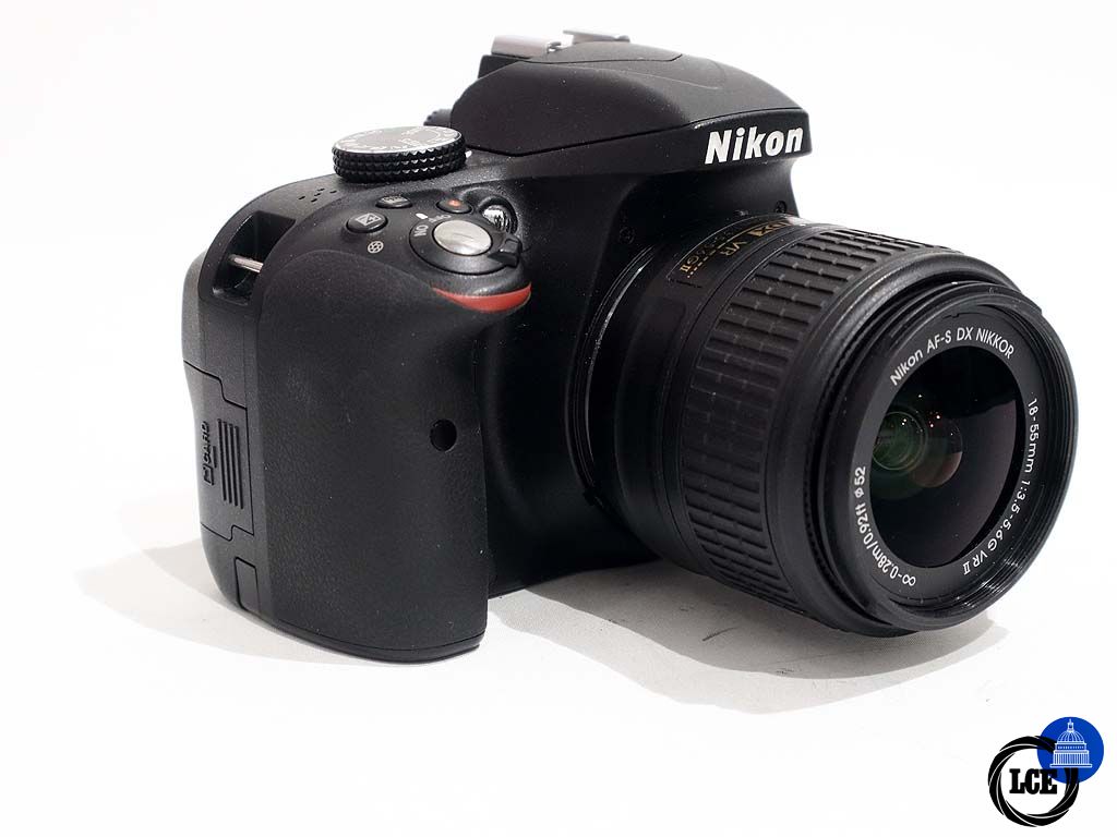 Nikon D3300 + AF-S 18-55mm DX VR