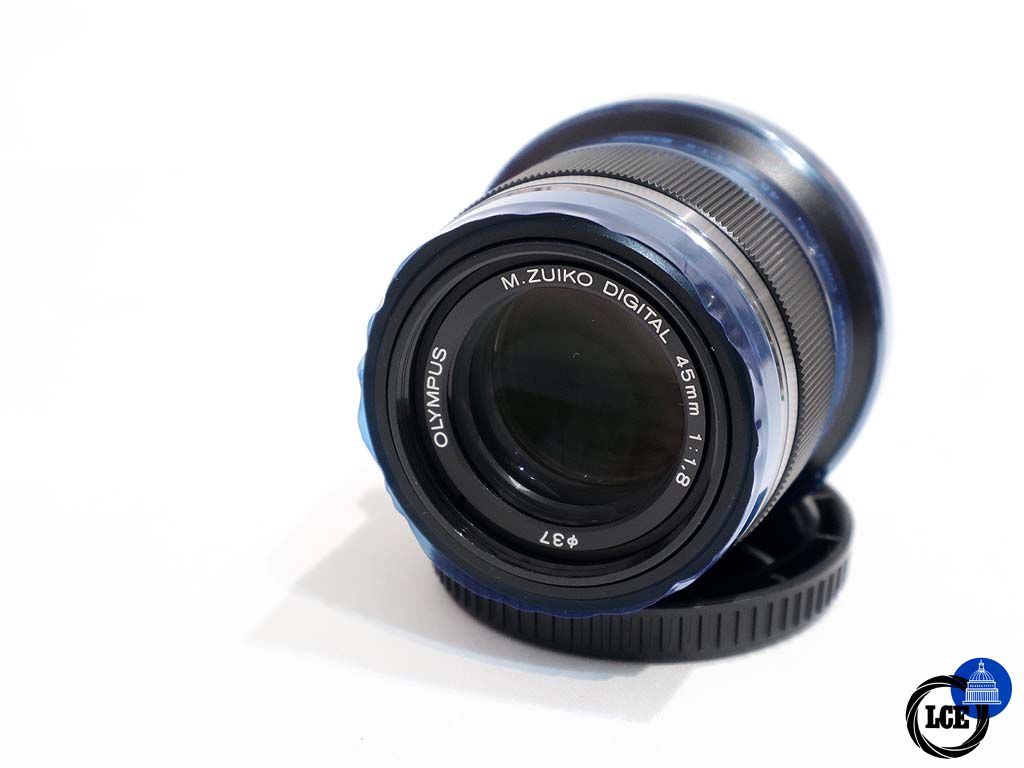 Olympus M.Zuiko 45mm f1.8 MSC