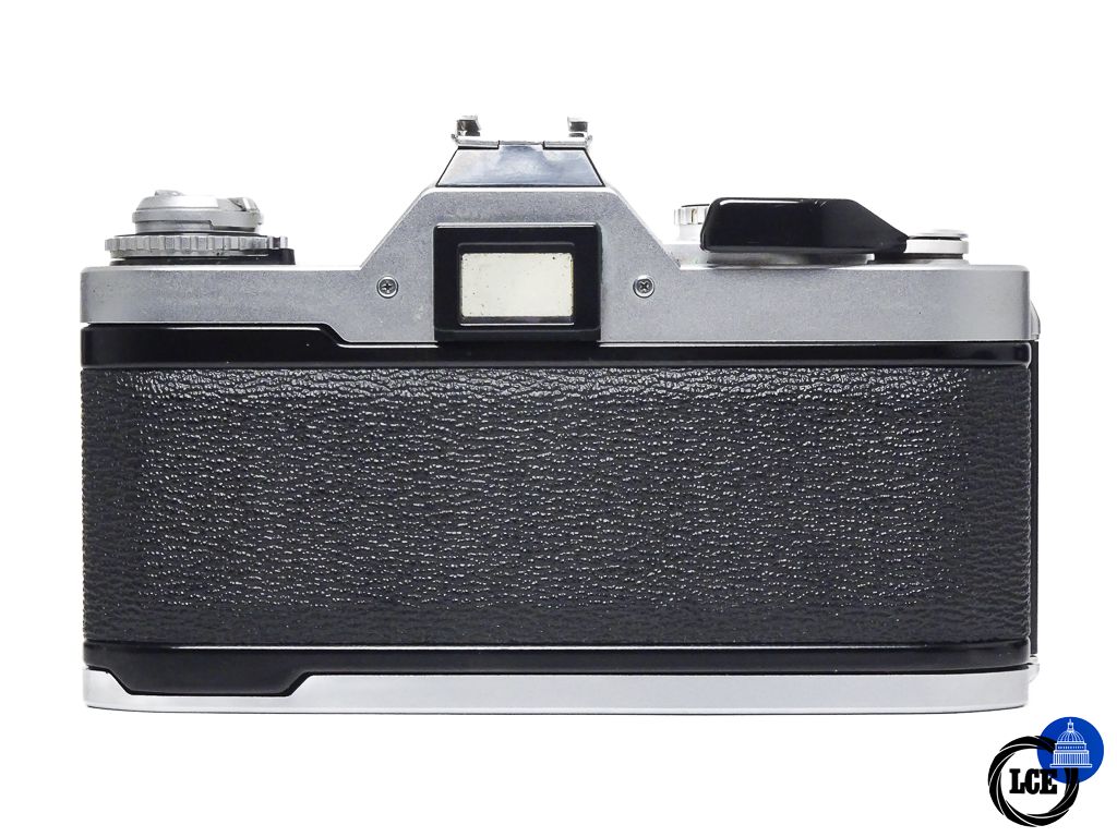 Canon AV-1 + 50mm f/1.4 *Auto Aperture Fault*